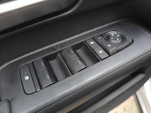 New 2025 Toyota Tacoma TRD Off-Road image 36