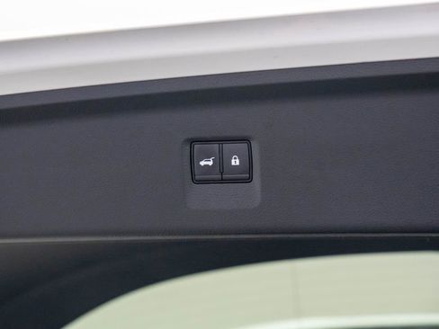 Used 2023 INFINITI QX60 Sensory w/ Cargo Package AWD/4WD image 35