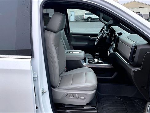 Used 2022 GMC Sierra 1500 SLT w/ SLT Premium Plus Package image 7