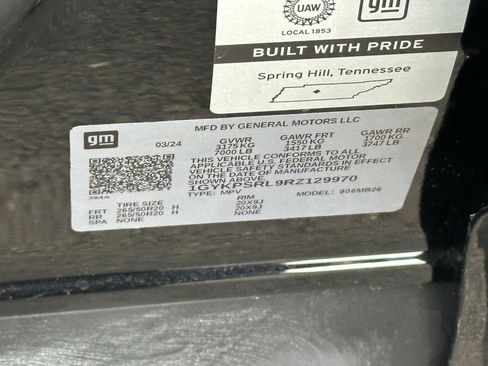 New 2024 Cadillac Lyriq Luxury w/ LPO, Floor Liner Package AWD/4WD image 20