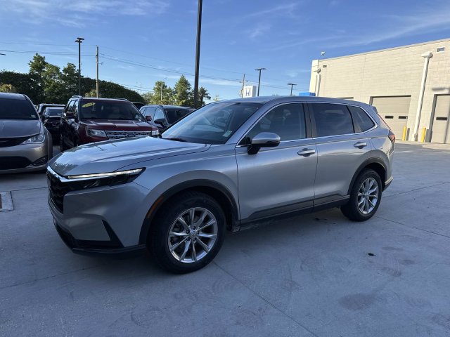 Used 2024 Honda CR-V EX image 3