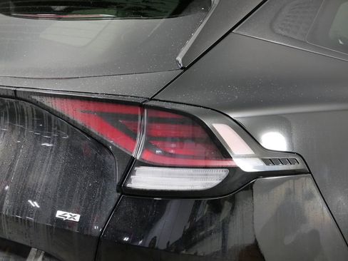 Certified 2023 Kia Sportage SX image 10