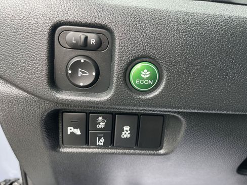 Used 2023 Honda Passport EX-L image 17
