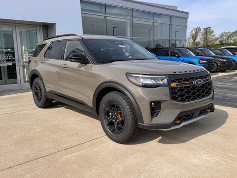 New 2026 Ford Explorer Tremor w/ Tremor Convenience Package AWD/4WD image 2