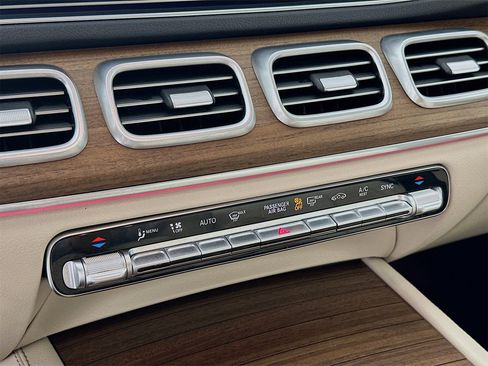 Certified 2025 Mercedes-Benz GLE 350 4MATIC image 17