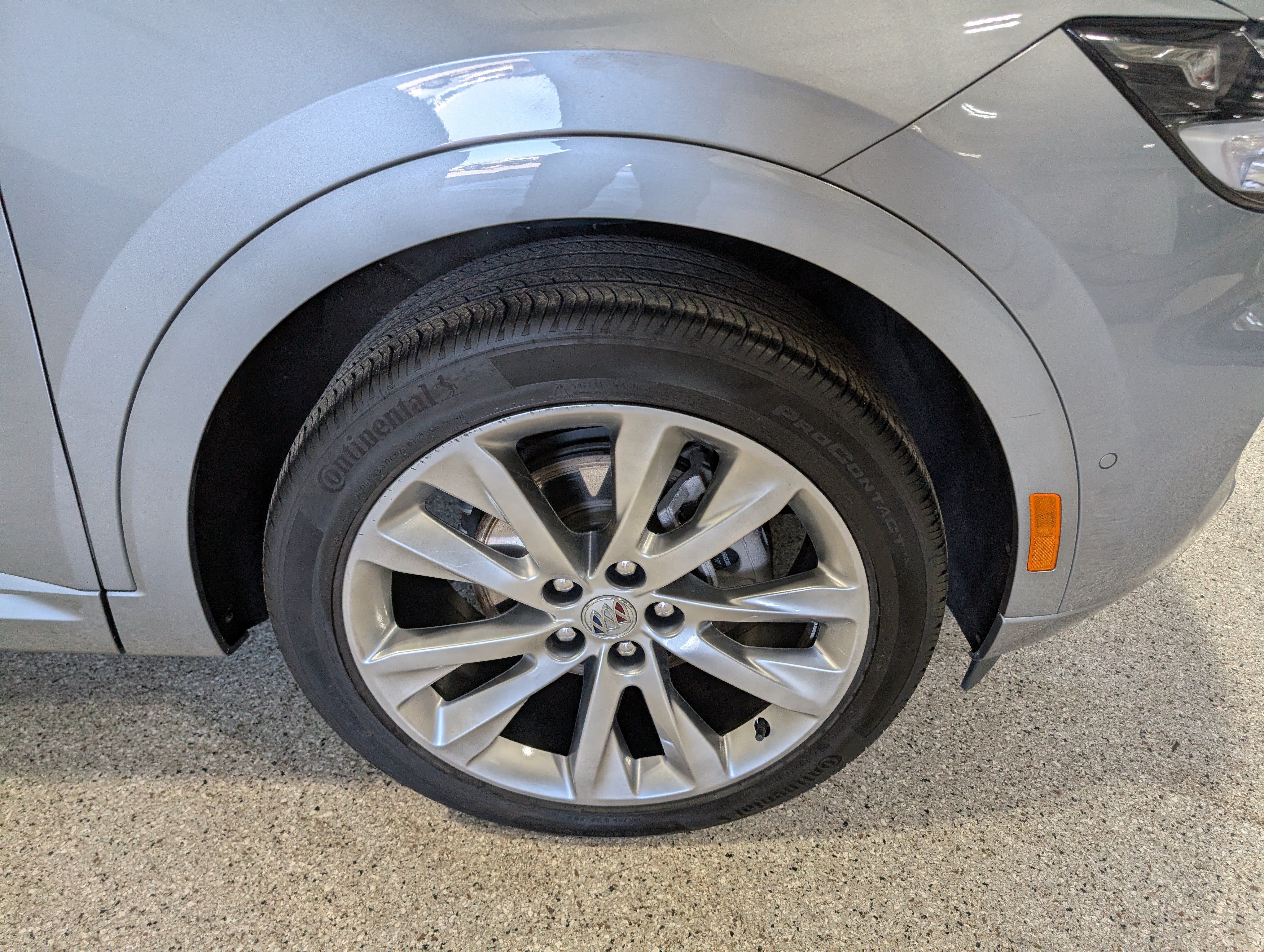 Used 2023 Buick Envision Avenir AWD/4WD image 12