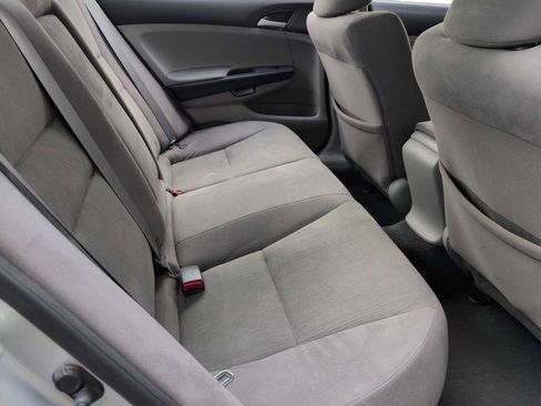 Used 2011 Honda Accord LX image 18