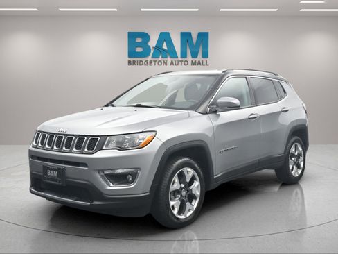 Used 2021 Jeep Compass Limited image 2