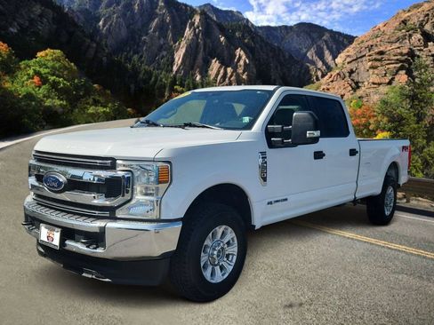 Used 2022 Ford F250 XL w/ STX Appearance Package AWD/4WD image 5