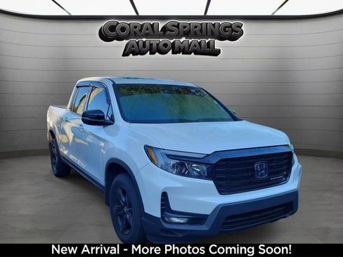 Used 2023 Honda Ridgeline Black Edition image 3
