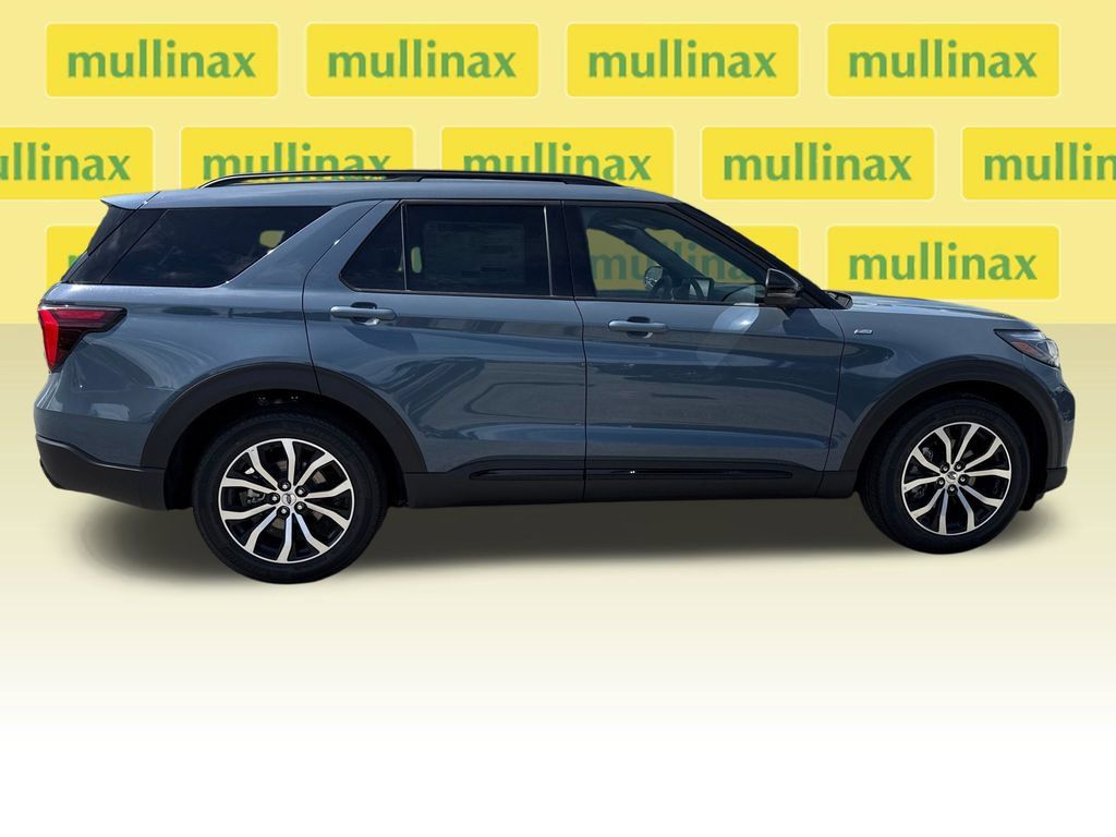 New 2026 Ford Explorer ST-Line w/ Premium Package RWD image 17