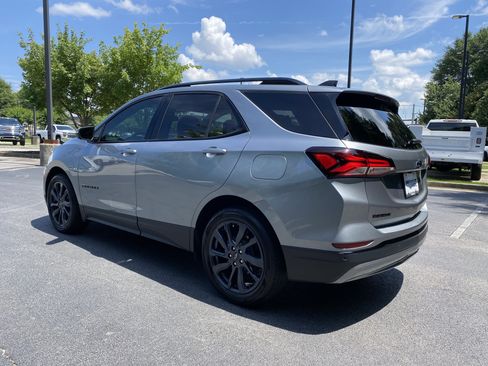 Used 2024 Chevrolet Equinox RS w/ RS Leather Package FWD image 7