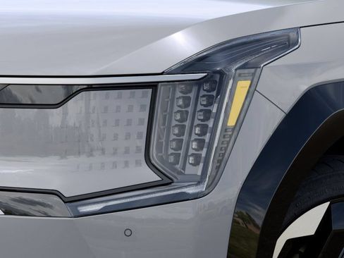 New 2026 Kia EV9 Land AWD/4WD image 10