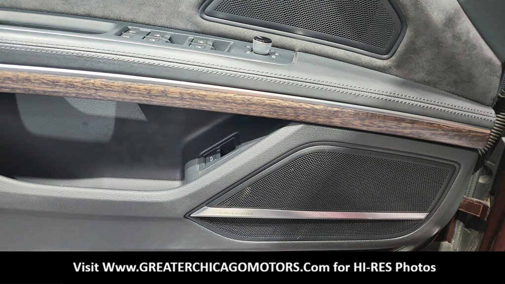 Used 2021 Audi A8 L 4.0T w/ Executive Plus Package AWD/4WD image 32