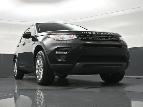 Used 2018 Land Rover Discovery Sport SE AWD/4WD image 28