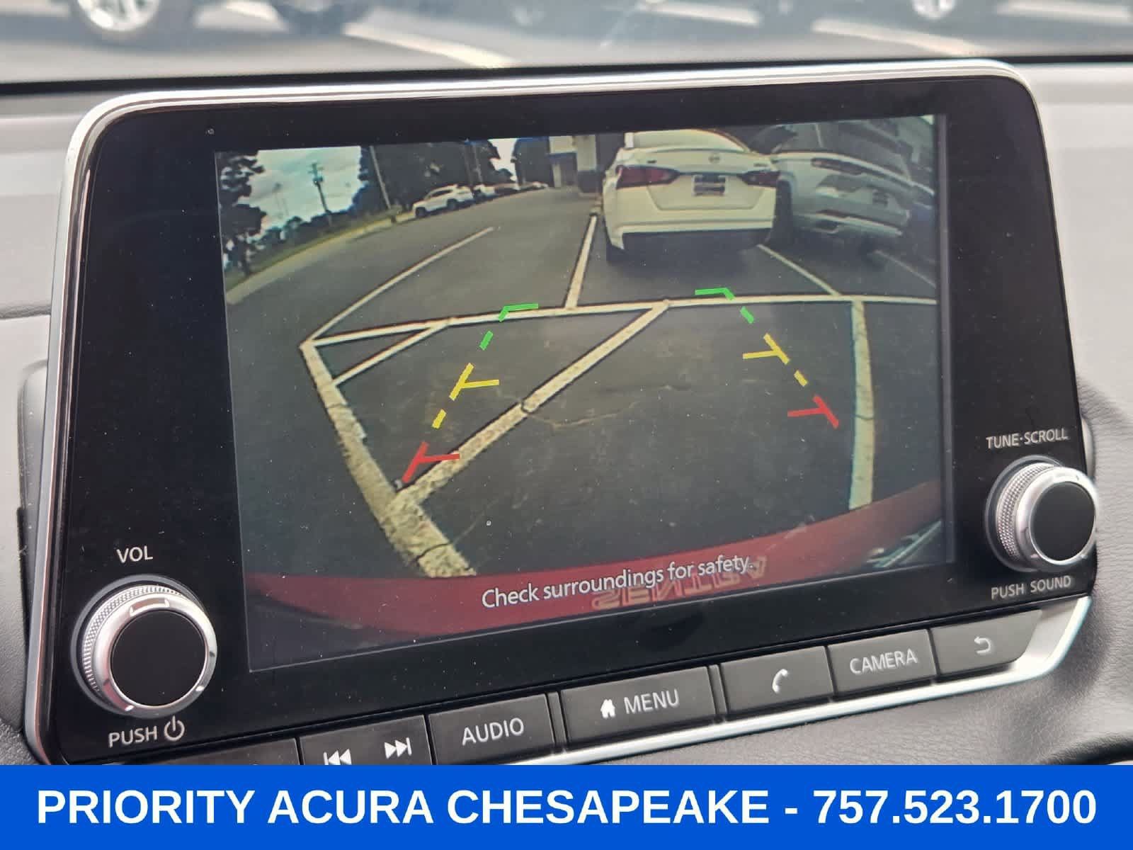 Used 2021 Nissan Sentra SV FWD image 16
