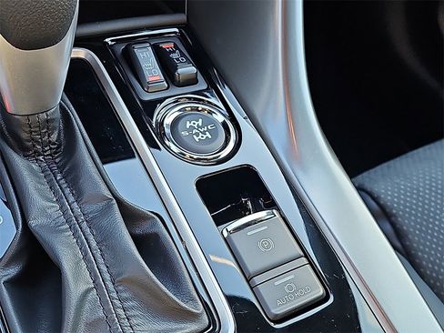 New 2026 Mitsubishi Eclipse Cross Black Edition image 14