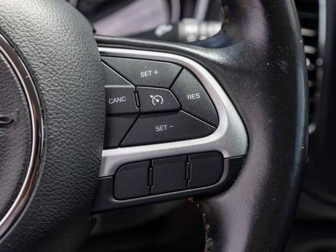 Used 2020 Jeep Compass Latitude w/ Popular Equipment Group image 35