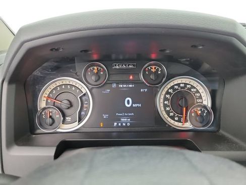Used 2018 RAM 1500 Big Horn AWD/4WD image 25