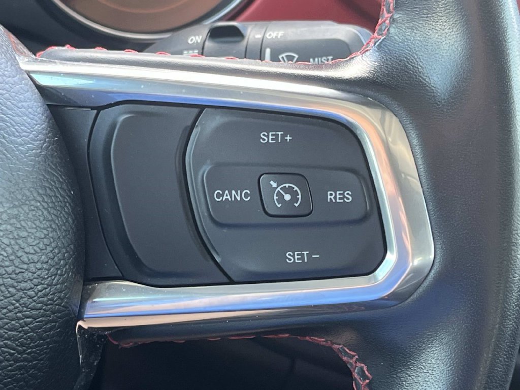 Used 2023 Jeep Wrangler Unlimited Rubicon w/ Cold Weather Group AWD/4WD image 37