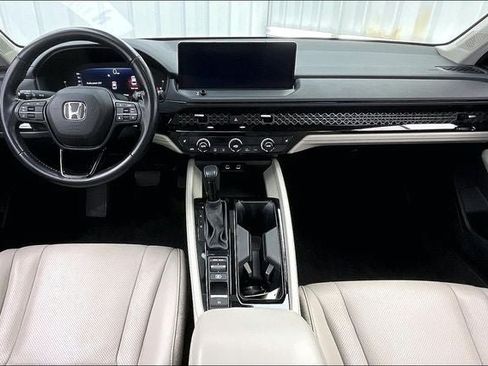 Certified 2024 Honda Accord EX-L image 15