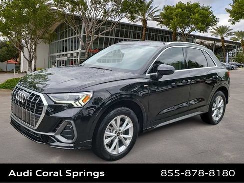 Certified 2025 Audi Q3 2.0T Premium w/ Convenience Package AWD/4WD image 1