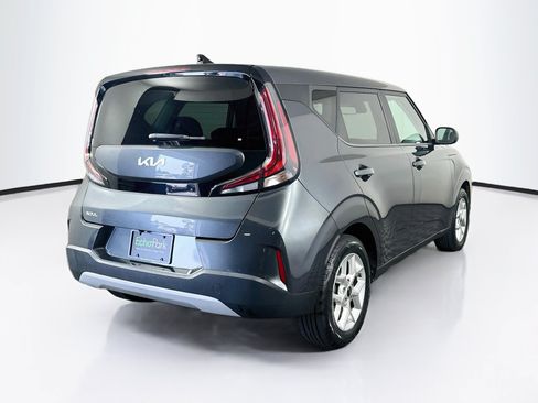 Used 2023 Kia Soul LX w/ Option Group 015 FWD image 9