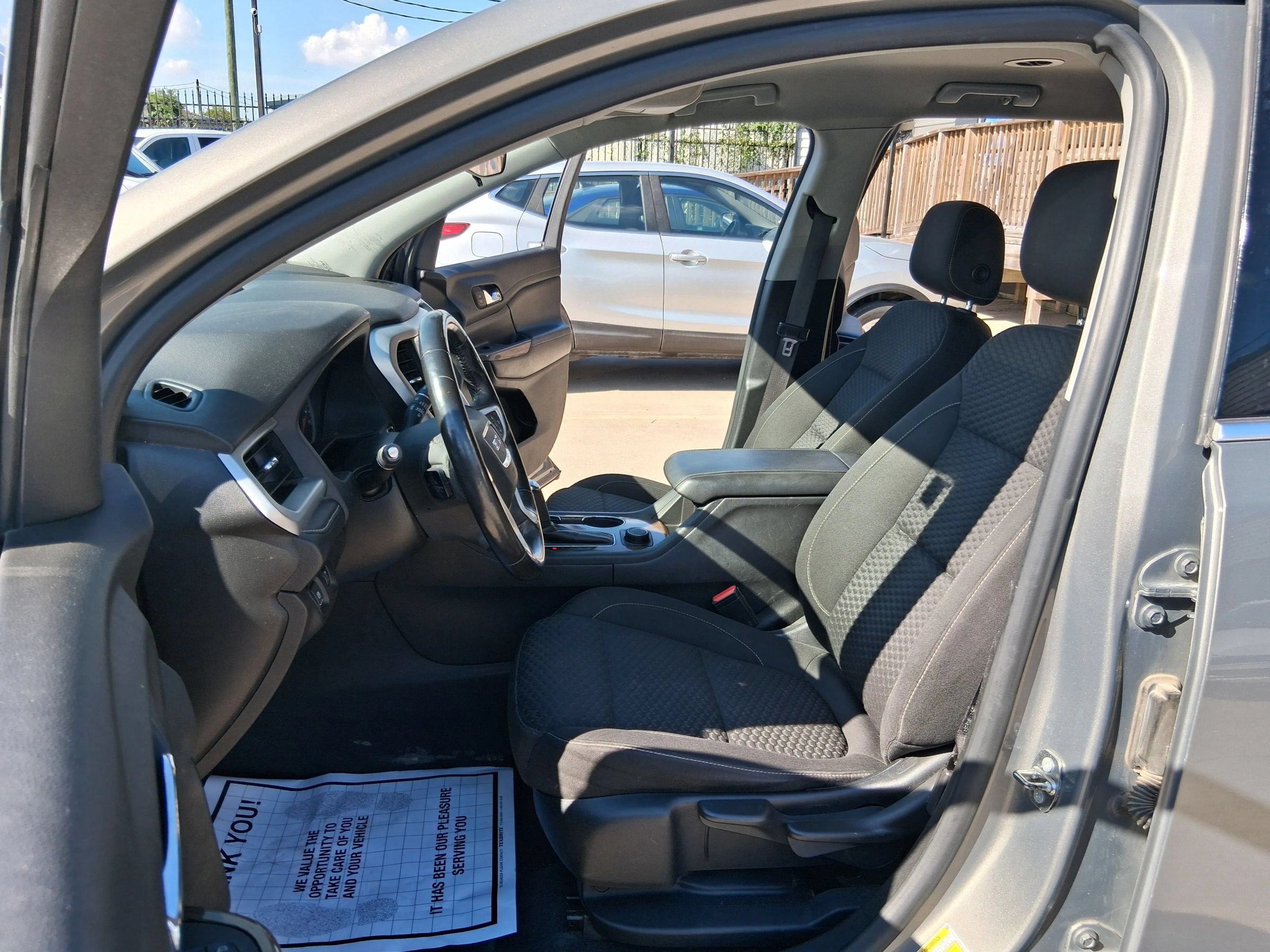 Used 2019 GMC Acadia SLE AWD/4WD image 22
