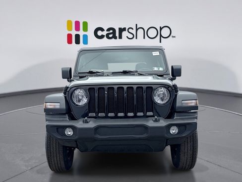 Used 2023 Jeep Wrangler Sport image 8
