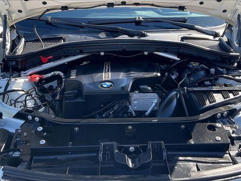 Used 2017 BMW X3 xDrive28i image 31