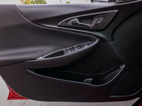 Used 2024 Chevrolet Malibu LT image 22