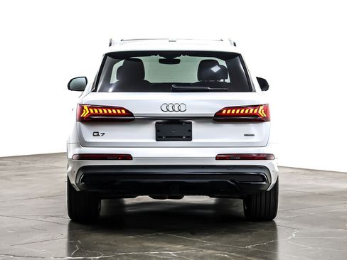 Used 2024 Audi Q7 3.0T Premium Plus image 5