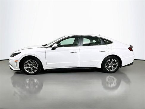Used 2021 Hyundai Sonata SEL image 4