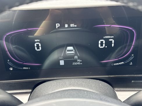 Used 2024 Kia Sportage EX FWD image 15