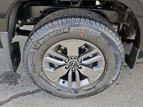 New 2026 Nissan Frontier SV w/ SV Convenience Package image 5