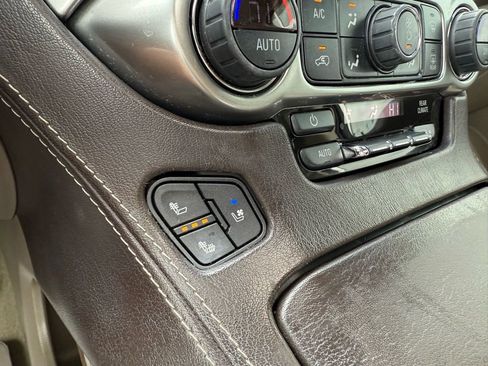 Certified 2018 Chevrolet Tahoe Premier image 17