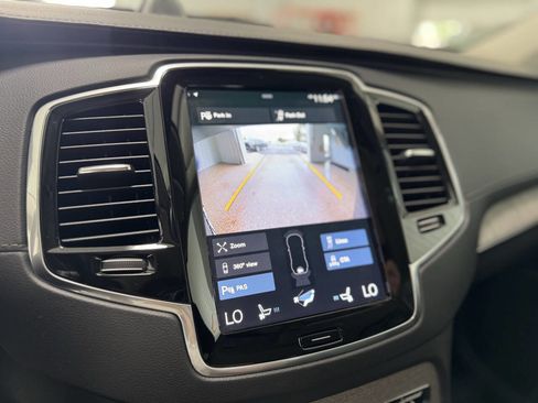 Used 2022 Volvo XC90 T8 Inscription w/ Advanced Package image 29