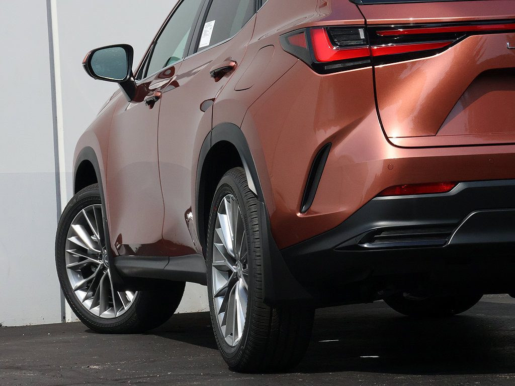 New 2026 Lexus NX 350 AWD w/ Accessory Package (2T) image 8