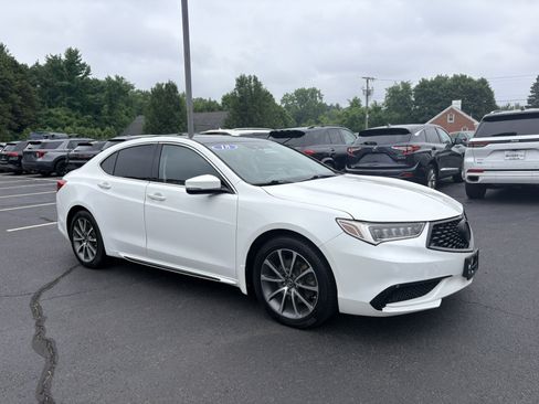 Used 2018 Acura TLX V6 SH-AWD w/ Technology Pkg image 3