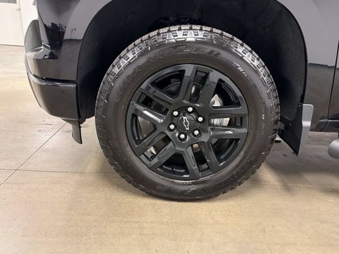 Used 2026 Chevrolet Silverado 1500 RST AWD/4WD image 12