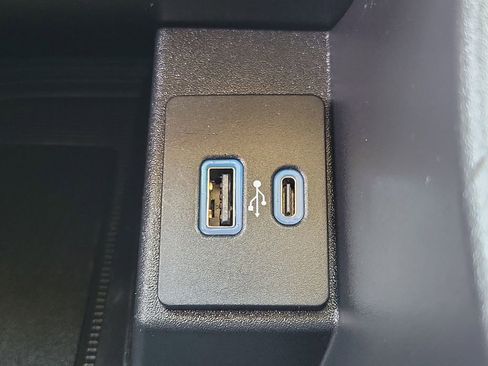 Used 2023 Ford Edge SEL w/ Convenience Package AWD/4WD image 31