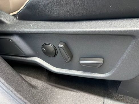 Used 2023 Ford Bronco Wildtrak AWD/4WD image 29