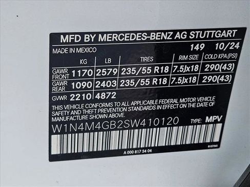 Used 2025 Mercedes-Benz GLB 250 image 17