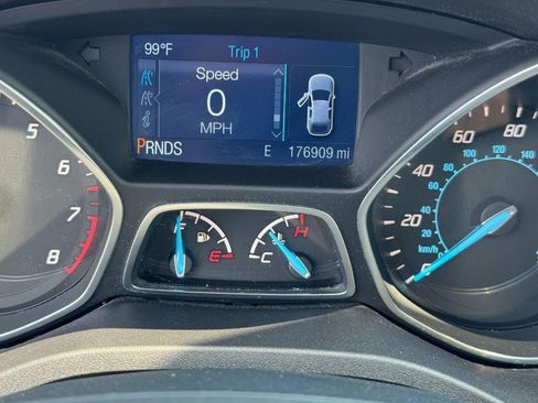 Used 2015 Ford Escape SE FWD image 20