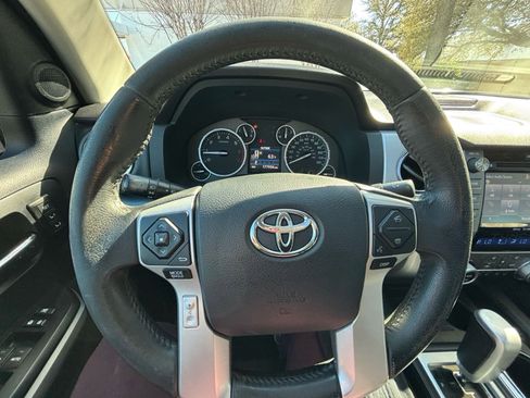 Used 2014 Toyota Tundra Platinum image 23