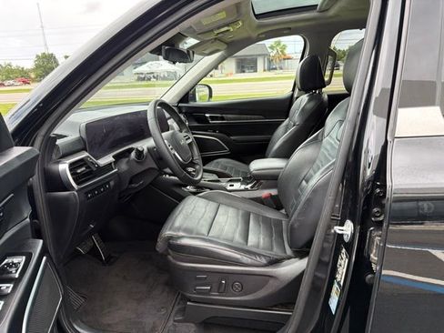 Used 2024 Kia Telluride SX Prestige AWD/4WD image 9