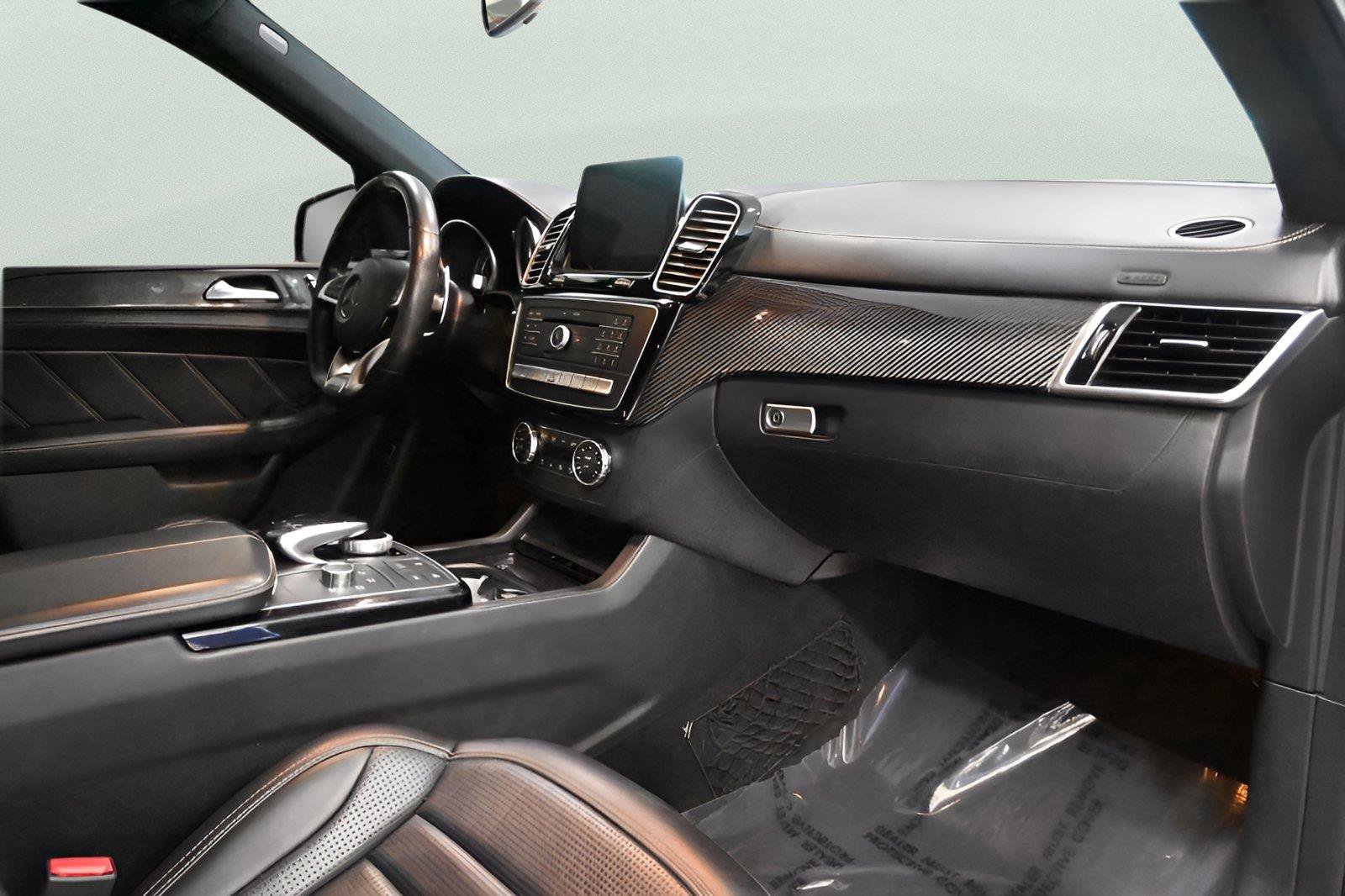 Used 2016 Mercedes-Benz GLE 63 AMG 4MATIC image 22