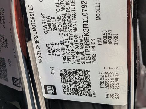 Certified 2024 GMC Canyon Elevation w/ Elevation Premium Package image 36