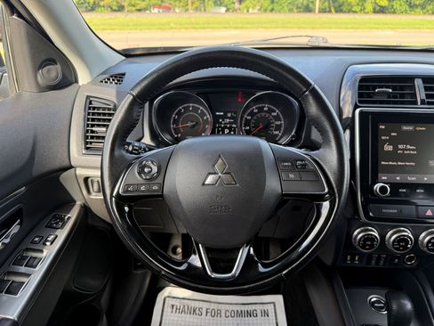 Used 2023 Mitsubishi Outlander Sport SE AWD/4WD image 17