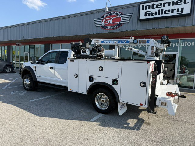 Used 2019 Ford F550 4x4 SuperCab Super Duty image 5